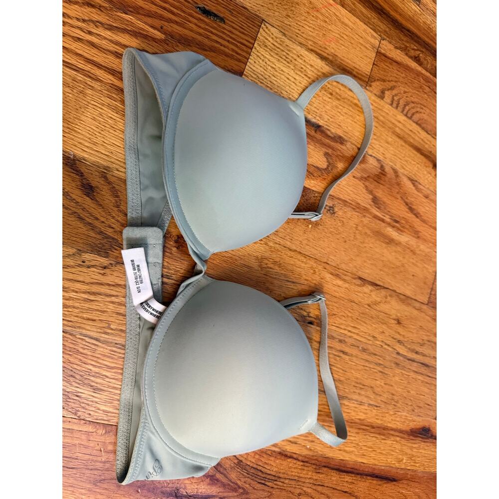 Pink/Victoria Secret Sage Push up Bra